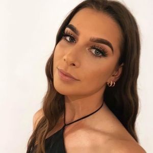 Meet your Posher, Lucy